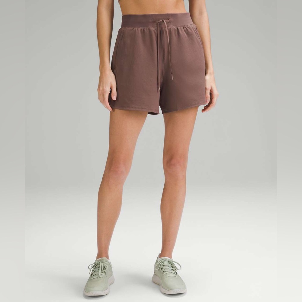 Lululemon License to Train High-Rise Short 4" Dark Oxide Size 2‎ W7CPYS - Picture 2 of 15